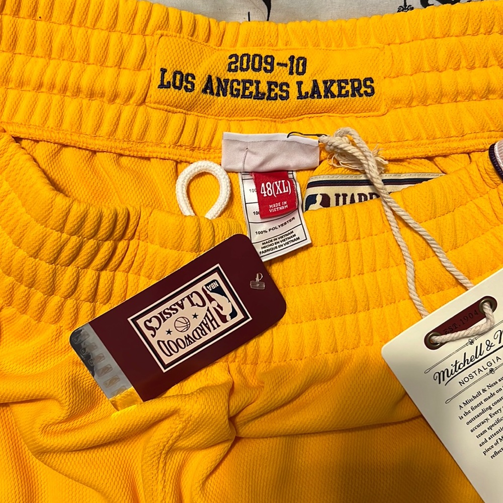 Mitchell & Ness Lakers Home Authentic Shorts 2009-10. DS In The Bag With Tags On